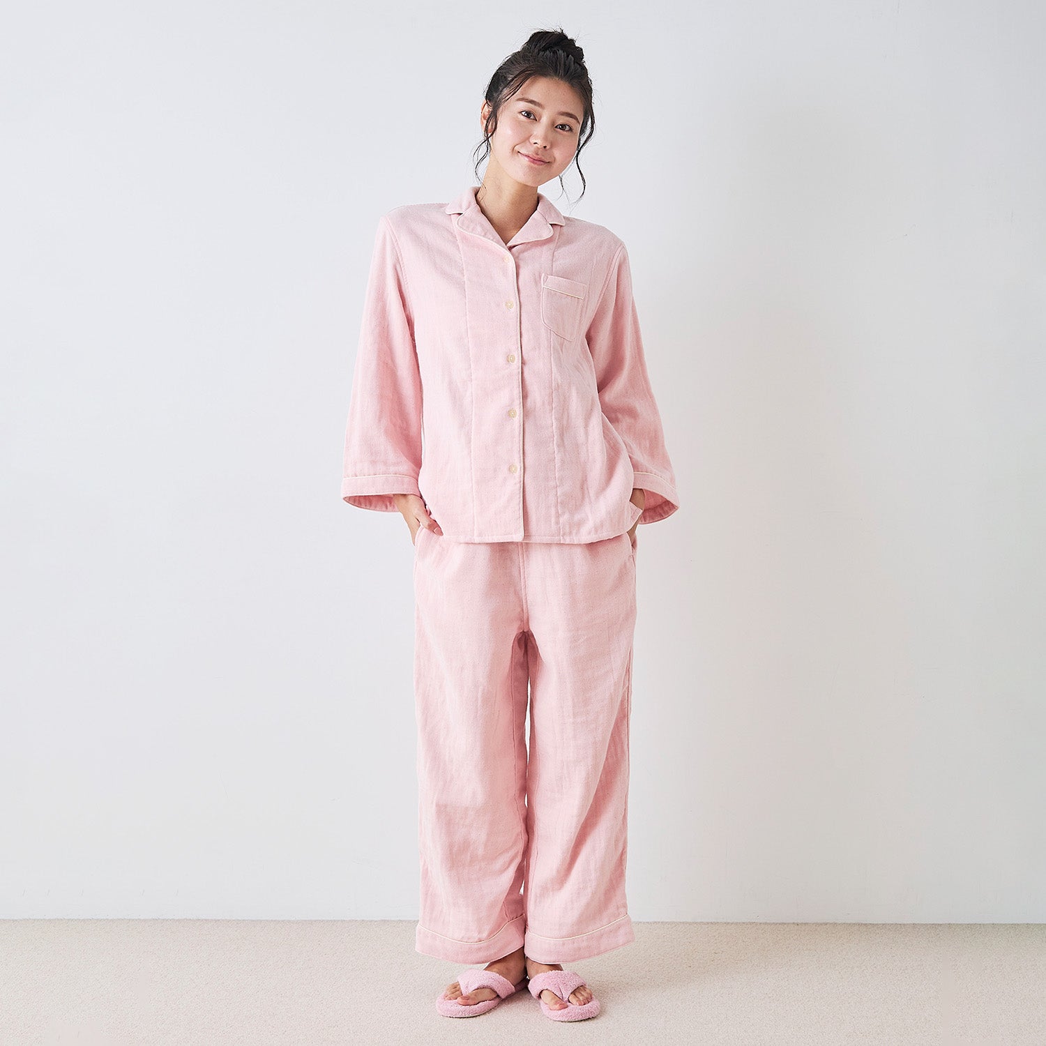 『cococi beauty』 ガーゼロングスリーブパジャマ✩.*˚ダブルガーゼ cococi beauty』 リナ ガーゼロングスリーブパジャマ – タオル美術館