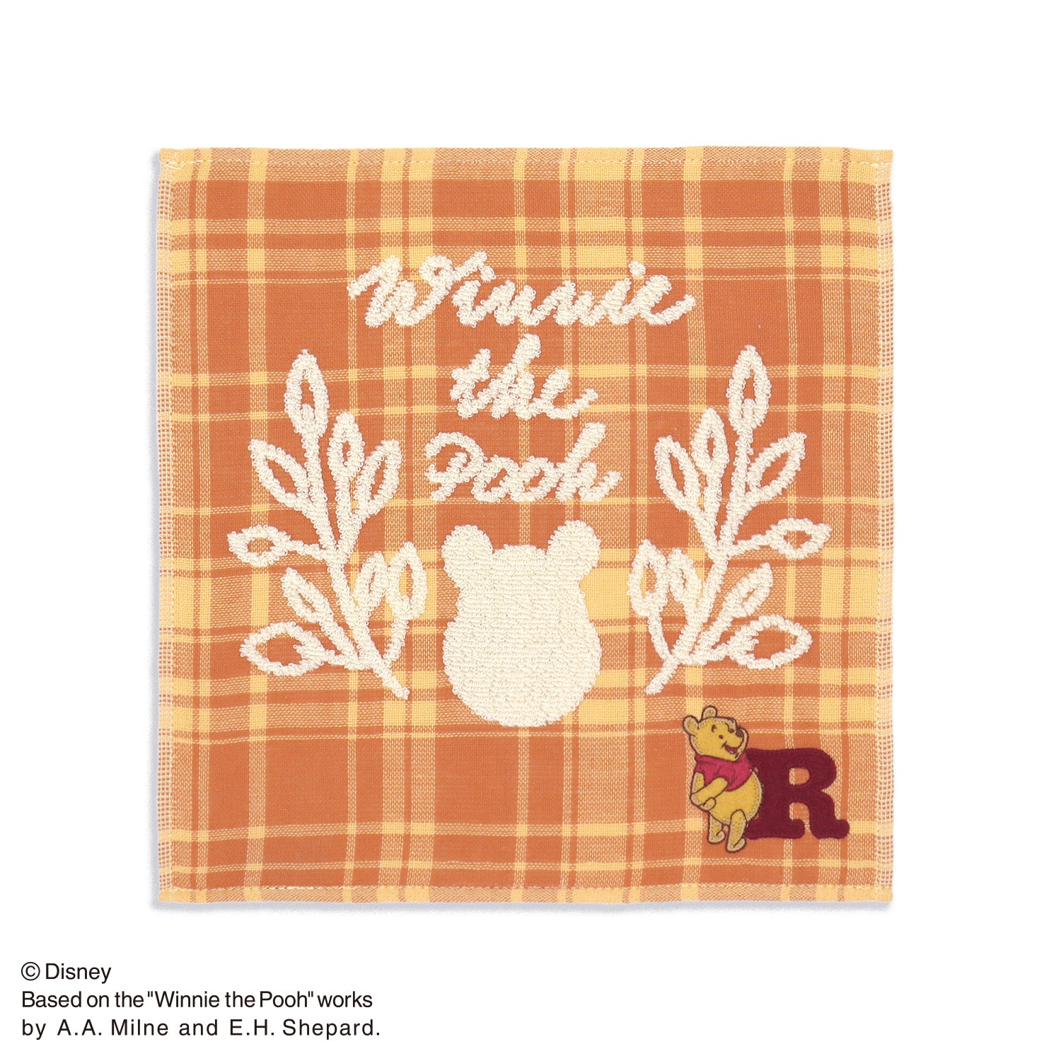 Disney＞イニシャルチェック ＜くまのプーさん＞ タオルハンカチ