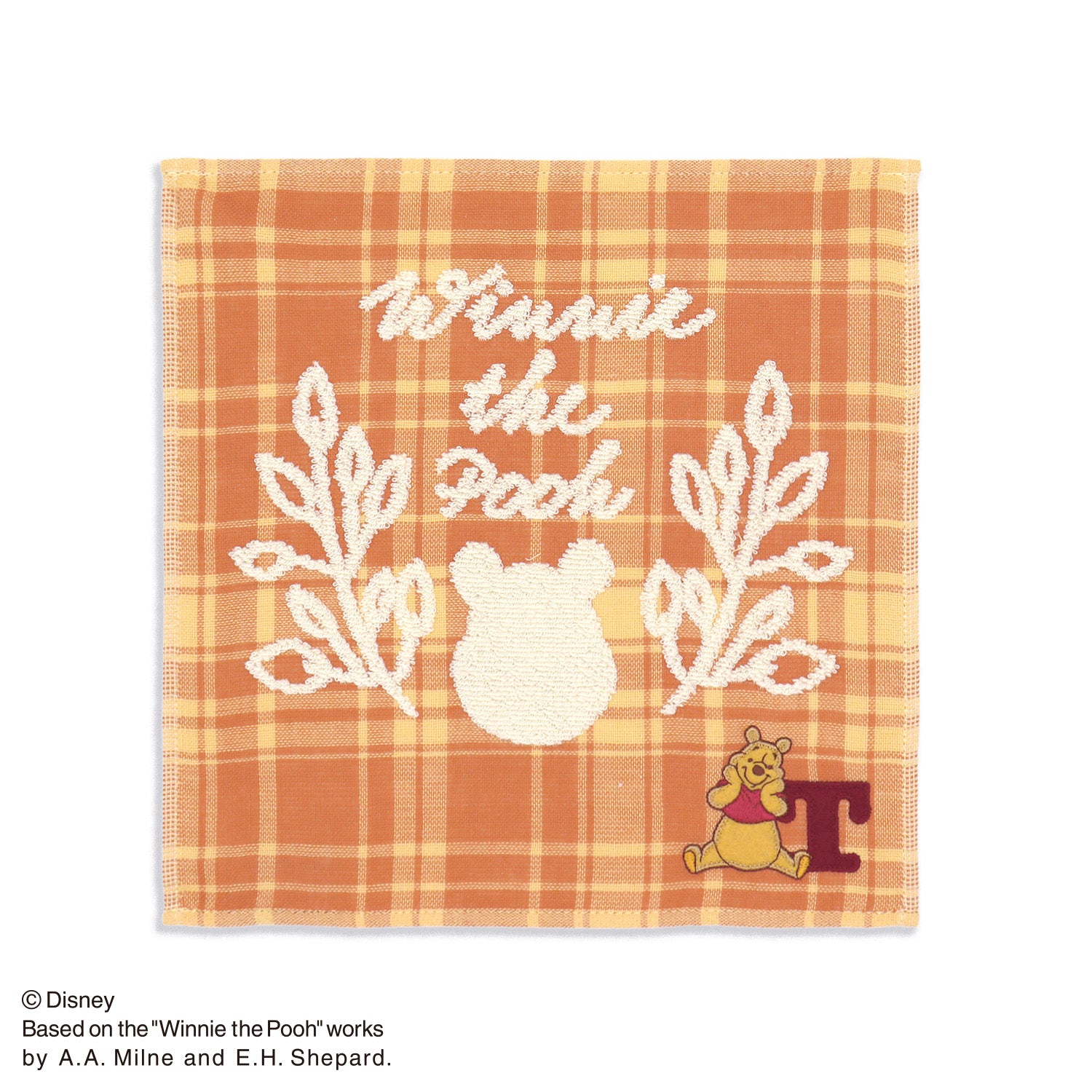 Disney＞イニシャルチェック ＜くまのプーさん＞ タオルハンカチ