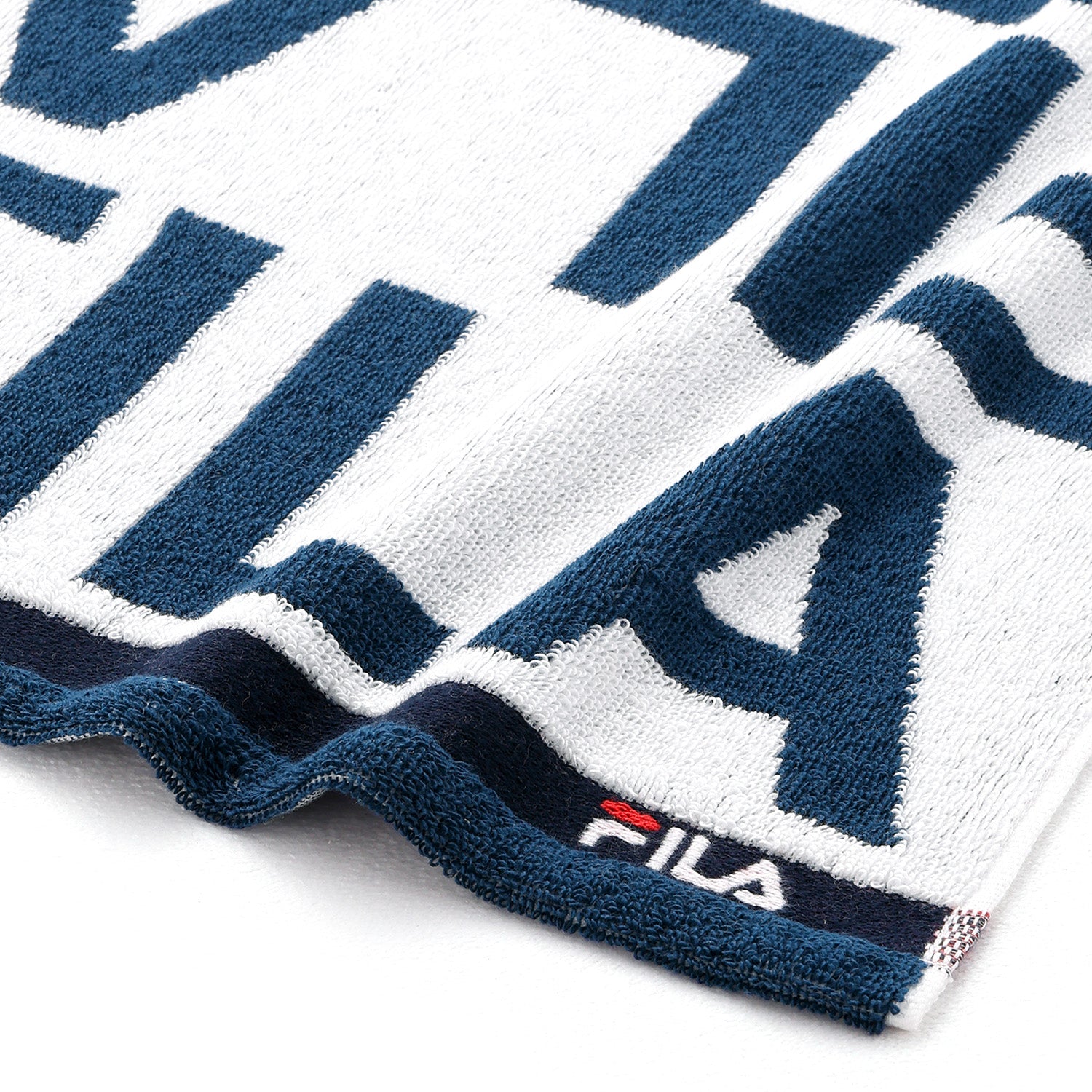 FILA』スタッグロゴ タオルハンカチ – タオル美術館公式オンラインショップ