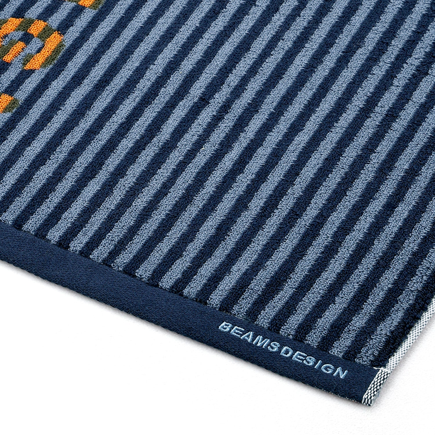 『BEAMS DESIGN』 オルタネイトロゴ フェイスタオル