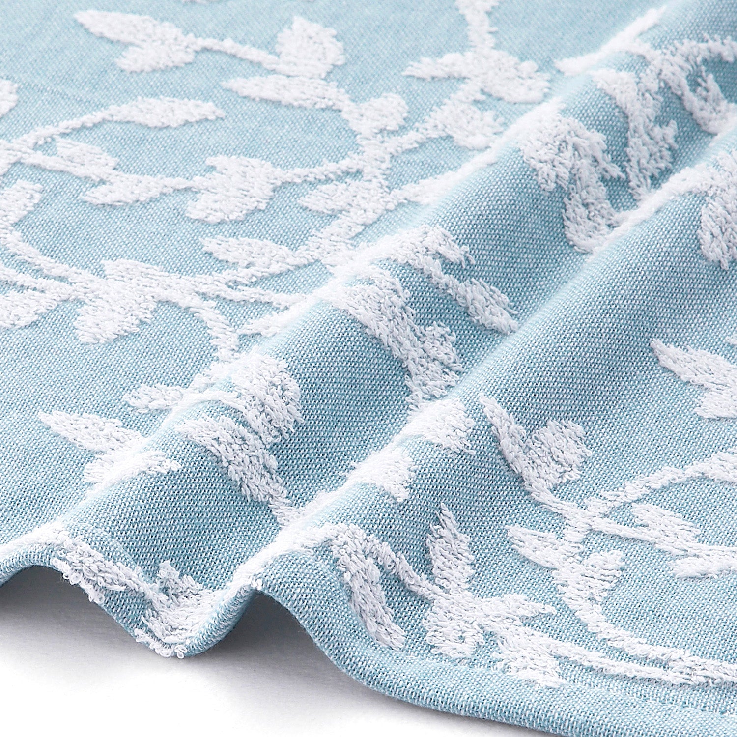 ヒグチユウコ　タオルハンカチ　新品未使用未開封　4点まとめて ヒグチユウコ タオルハンカチ 新品未使用未開封 4点まとめて