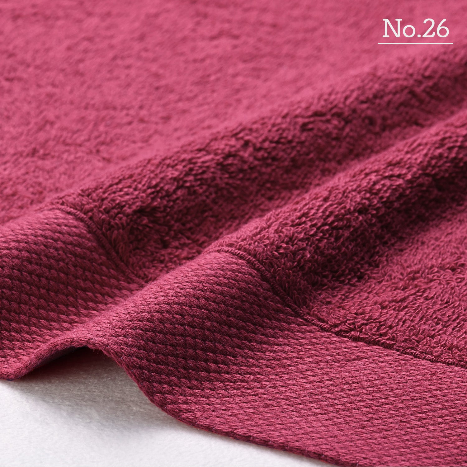 TMOC』ディズニー クリスマスデザイン刺繍入り タオルハンカチ5色