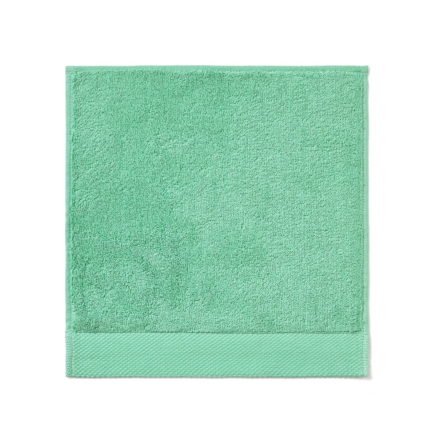 TMOC』ミッキー&フレンズ デザイン刺繍入り タオルハンカチ5色セット